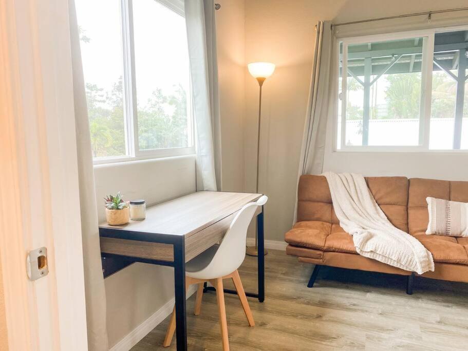 Hibiscus Hale, Full Kitchen, King Bed, Parking Apartment Keaau Bagian luar foto